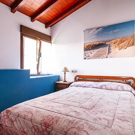 בקתה Turistico Tapia 2 *