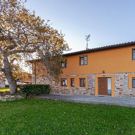 בקתה Turistico Tapia 2 *